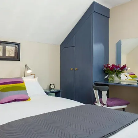 度假居 2 Bedroom 1 Bathroom Family Friendly 50 Metres From The Seashore And Beach 戈尔韦